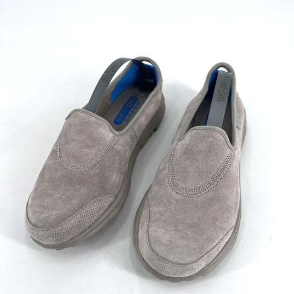 Skechers Women's Go Walk Suede Leather Slip-On Comfort Sneaker Shoes Gray Sz 6.5 - Picture 2 of 12
